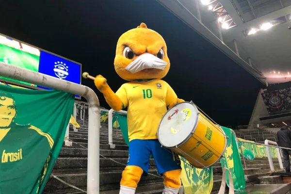 Canarinho Pistola na Neo Química Arena