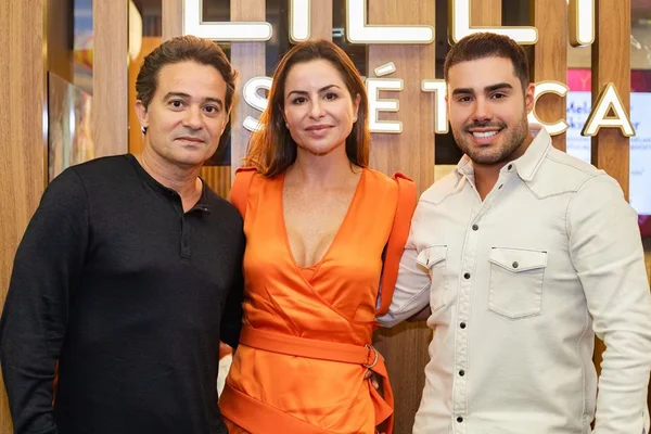 Inauguração da Lilly Estética movimenta shopping Gilberto Salomão