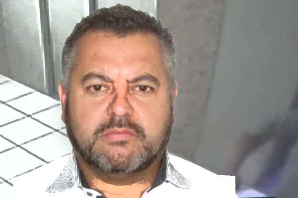 Cleber Lucio Borges, 55 anos