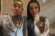 Bia Miranda e Gato Preto
