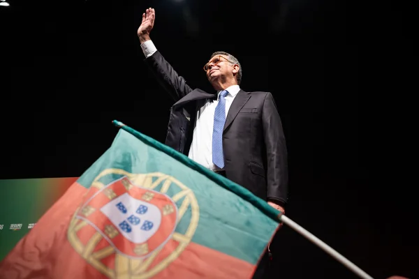 Lula e António José Seguro: dois caminhos (por Hubert Alquéres)