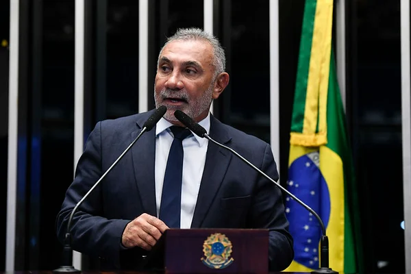 Imagem colorida do ex-senador de Roraima telmário mota
