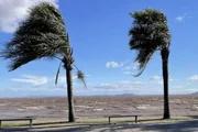  Ventos na Orla do Guaíba em Porto Alegre, Rio Grande do Sul, Brasil