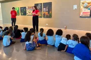 Alunos da EC 204 Sul visitam mostra Constelações Contemporâneas Alunos da EC 204 Sul visitam mostra Constelações Contemporâneas