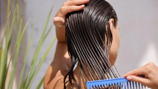 cabelo molhado
