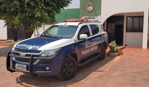 MS: homem mata o marido da ex-mulher a facadas na frente da filha