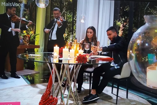Casal se pronuncia após jantar frustrado no Mais Você viralizar