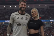 Léo Pereira e Karoline Lima Léo Pereira e Karoline Lima