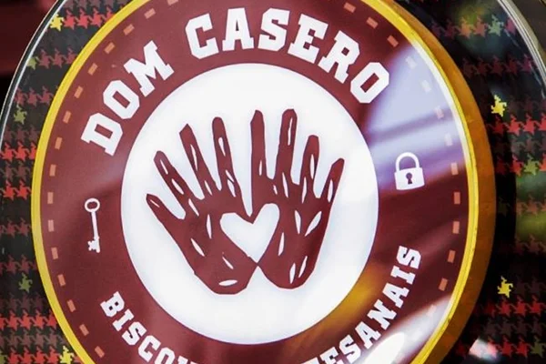Dom Casero oferece 10 vagas para atendentes em Brasília