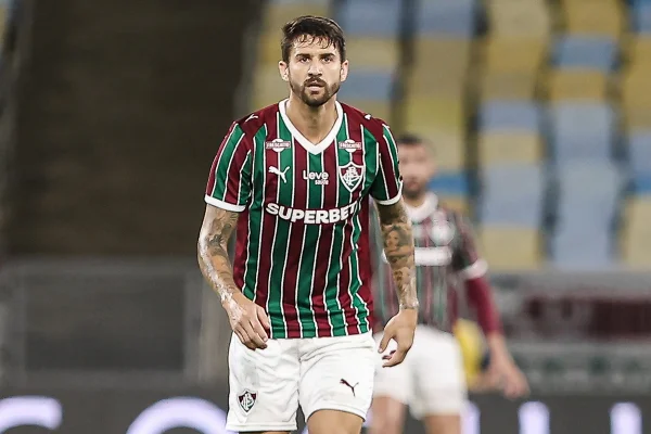 Fluminense informa transferência por empréstimo de atacante ao Bahia