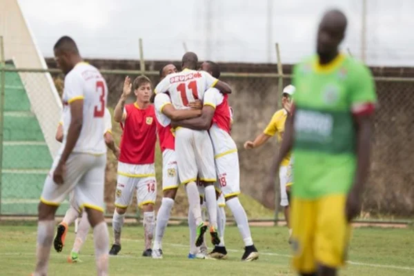 Com estreia de Lúcio, Brasiliense recebe o Iporá pela Série D