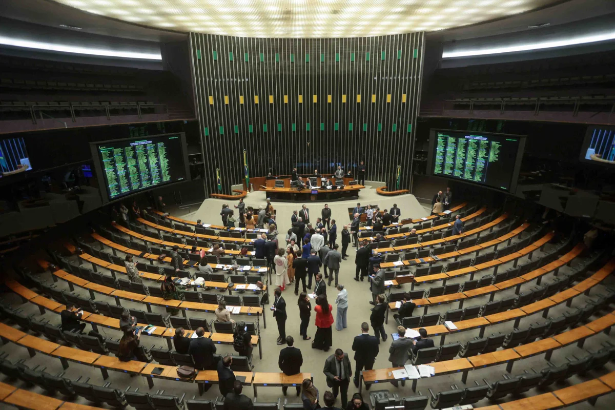 Câmara aprova PL que cria sistema de combate à violência contra mulher