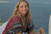 Influenciadora de gastronomia, Stacey Hatfield morre, aos 29 anos, após complicação rara de parto em casa