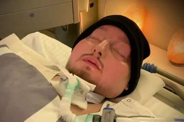 "Príncipe adormecido" morre na Arábia Saudita após 20 anos em coma - Metrópoles