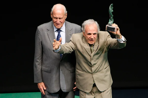 Personalidades do boxe prestam homenagens a Éder Jofre