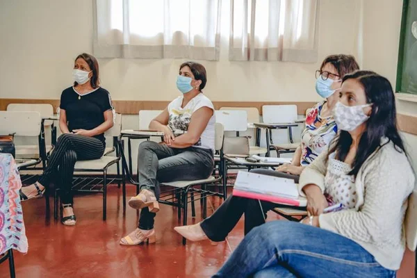 Anápolis: Educação abre 300 vagas para capacitar profissionais da rede