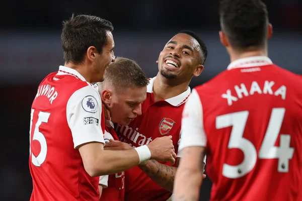 Jesus marca, Arsenal bate Chelsea e reassume liderança da Premier