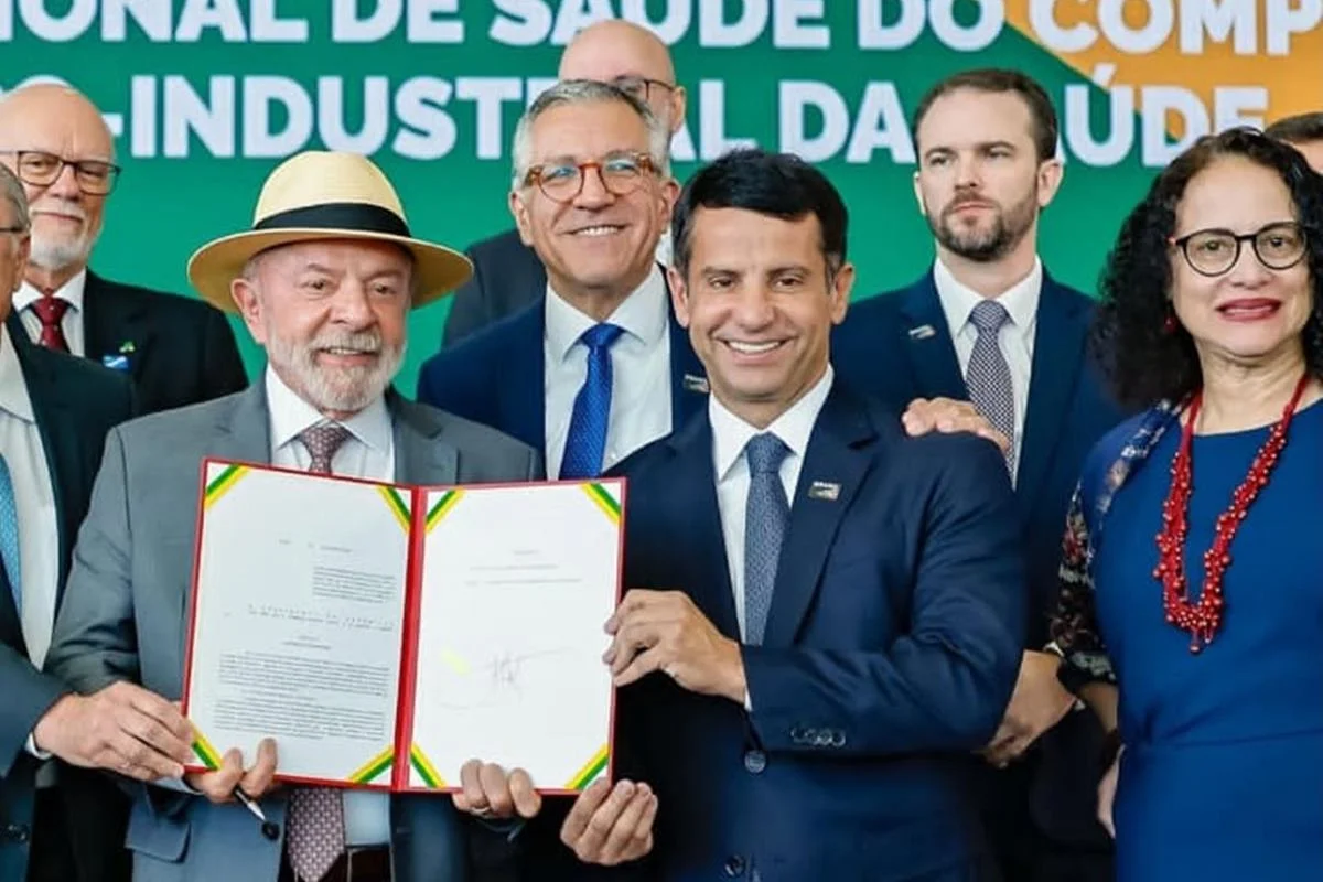 Lula e o deputado Dr.Luizinho Lula e o deputado Dr.Luizinho