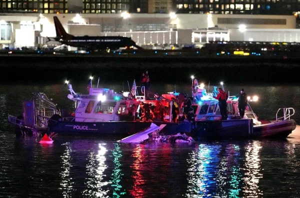 EUA: 28 corpos são resgatados no local do acidente em Washington