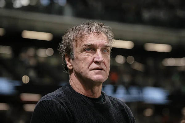 Cuca, técnico do Santos