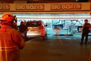 Quatro pessoas são atropeladas em estacionamento de mercado do DF - imagem 2 Quatro pessoas são atropeladas em estacionamento de mercado do DF - imagem 2