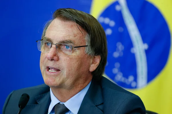 No Mercosul, Bolsonaro diz que Brasil vive “absoluta normalidade”