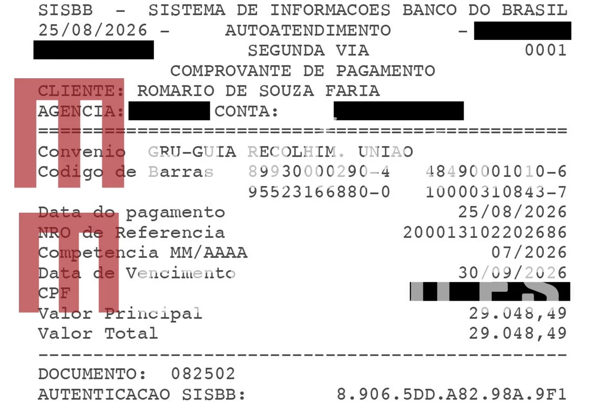"A questão nunca foi dinheiro", diz Romário ao devolver o salário ao Senado "A questão nunca foi dinheiro", diz Romário ao devolver o salário ao Senado