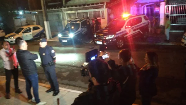 Prefeitura de Praia Grande tenta impedir entrada de afegãos na cidade