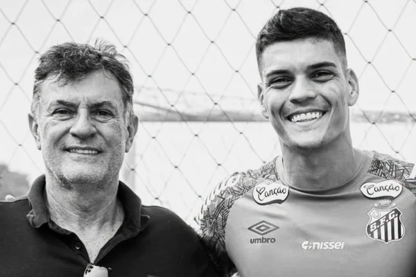 Pai de Brazão, goleiro do Santos, morre após batalha contra o câncer