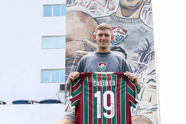 Fluminense contrata carrasco do Flamengo e zagueiro colombiano; veja