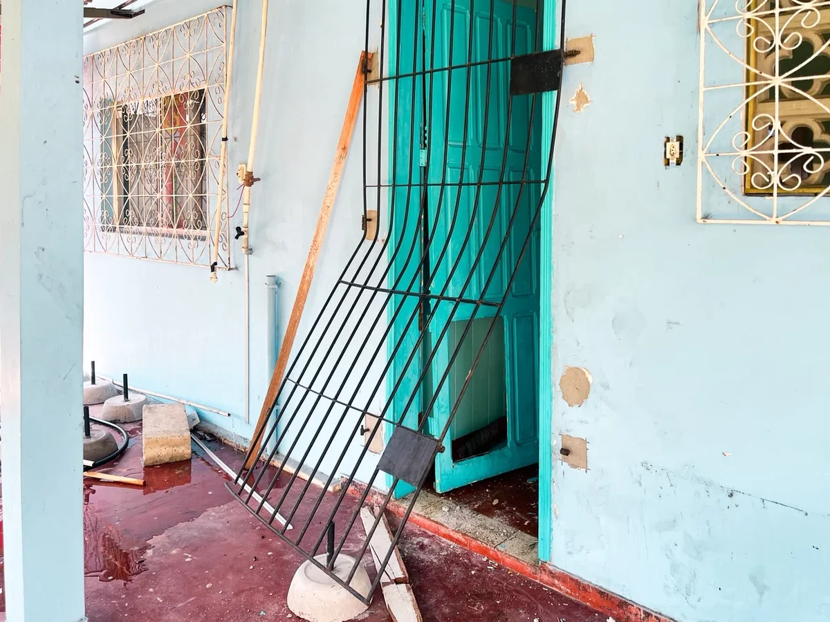 Sede do PT no Amapá é invadida e depredada - imagem 2 Sede do PT no Amapá é invadida e depredada - imagem 2