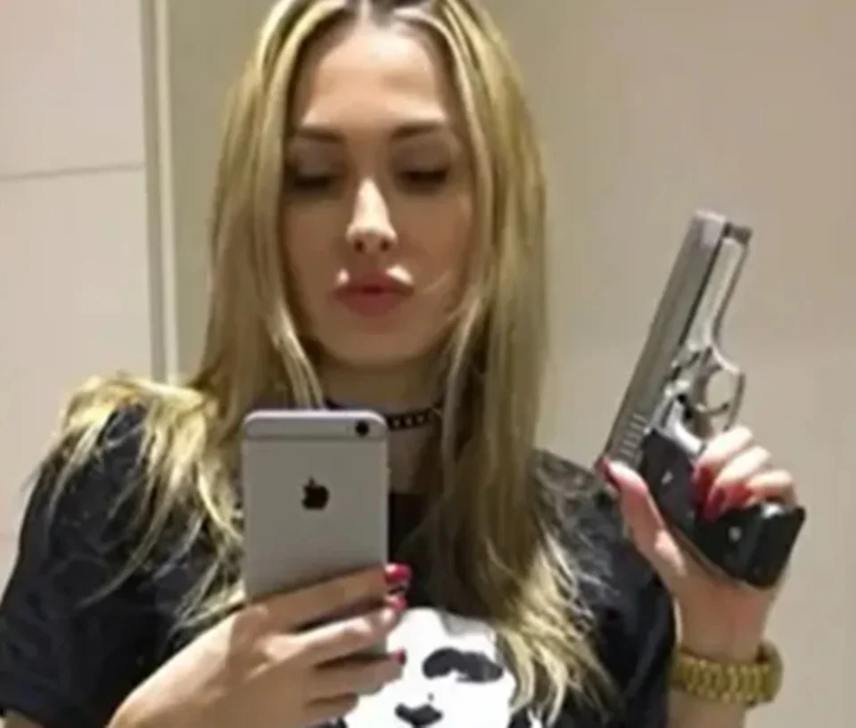 Patrícia internou a mãe à força e colocou o apartamento da idosa para alugar Patrícia internou a mãe à força e colocou o apartamento da idosa para alugar