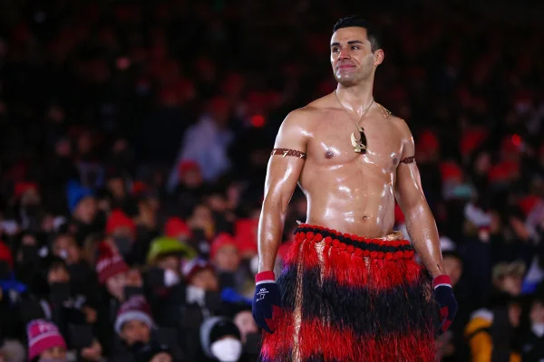 Pita Taufatofua besuntado