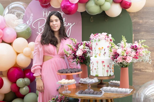 Aniversário de 14 anos de Maria Antonia - Metrópoles