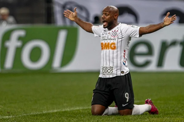 Sem o VAR, Corinthians seria líder. Veja como estaria o Brasileirão