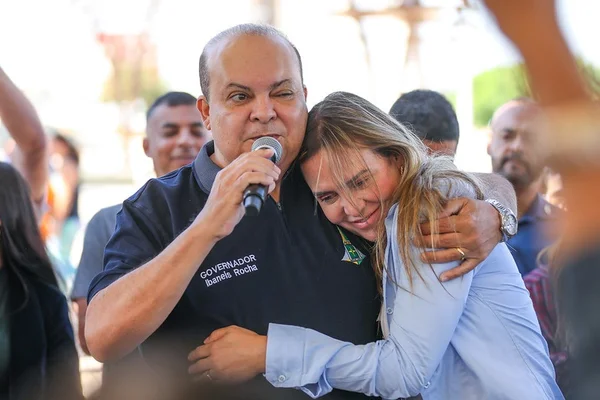 “Vai ser governadora do Distrito Federal”, diz Ibaneis sobre Celina Leão