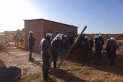 Entulho e fumaça tomaram conta das ruas durante avanço das equipes de demolição Entulho e fumaça tomaram conta das ruas durante avanço das equipes de demolição
