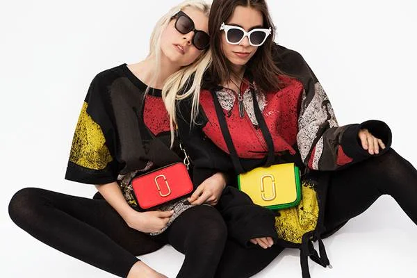 Marc Jacobs para os 90 anos do Mickey Marc Jacobs para os 90 anos do Mickey