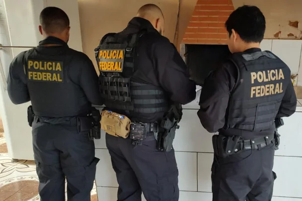 PF faz operação de combate trabalho ao escravo em fazendas de MG e SP