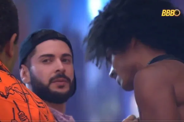 BBB 26: brother é acusado de homofobia por colegas de confinamento