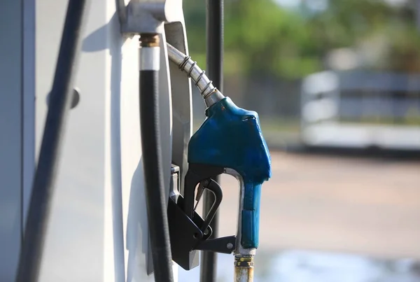 Cade prevê queda nos preços da gasolina e etanol no DF após ação contra cartel