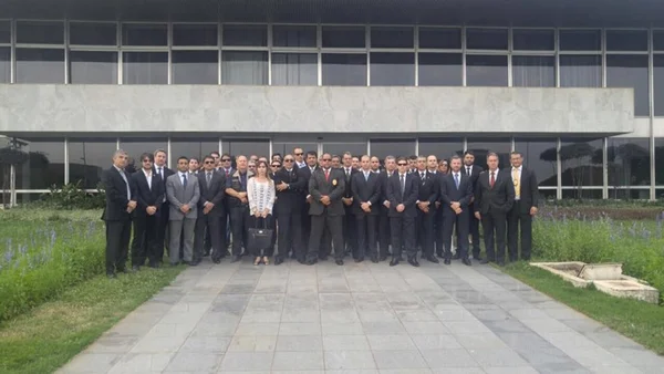 Delegados pressionam Rollemberg e cobram publicação de exonerações