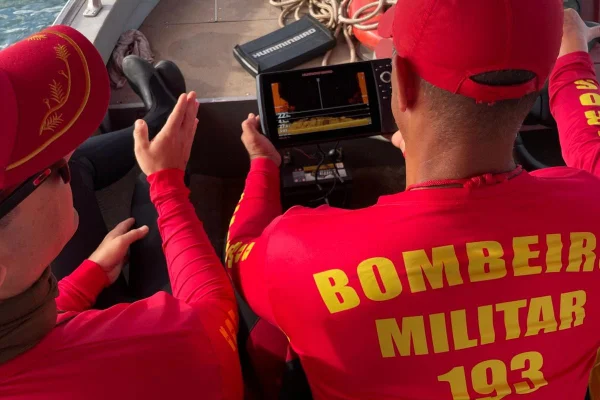Bombeiros - Metrópoles