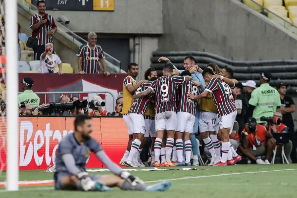 Com gol no fim, Fluminense vence e abre vantagem na Copa do Brasil