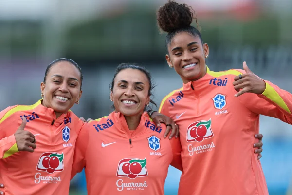 Foto colorida de Seleção Brasileira - Metrópoles