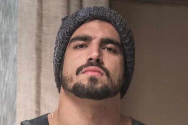 Caio Castro