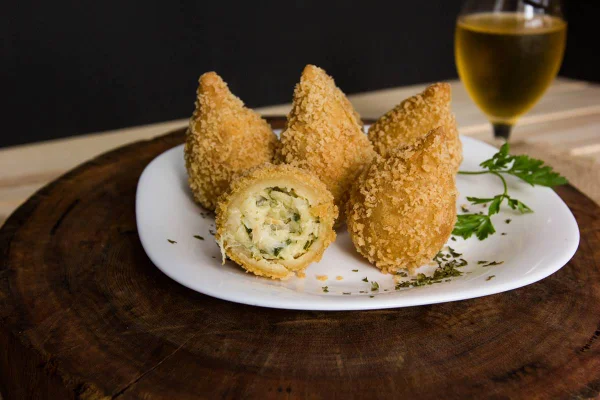Coxinha de camarão do Toque de Mar