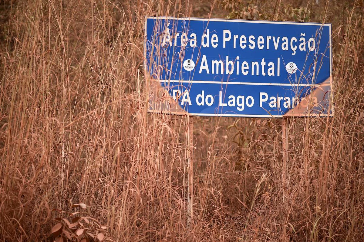 A região pertence à área de Preservação Ambintal (APA) do Lago Paranoá A região pertence à área de Preservação Ambintal (APA) do Lago Paranoá