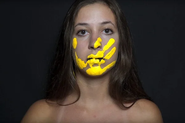 Estudantes de engenharia da USP viralizam com vídeo empoderador