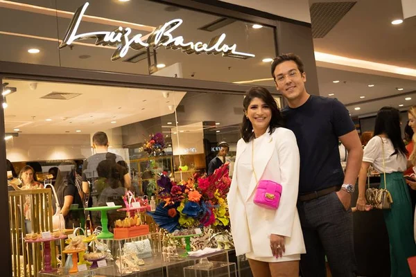 Em evento animado, Luiza Barcelos inaugura segunda loja da marca no DF